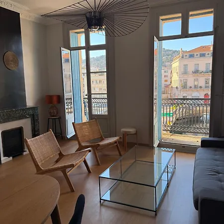 Appartement Vue Exceptionnelle Sur Le Canal *