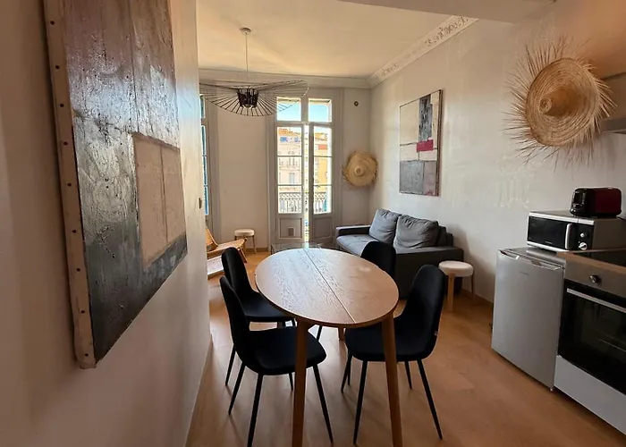 דירה Vue Exceptionnelle Sur Le Canal